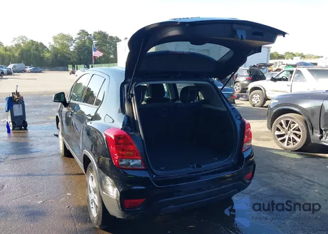 2022 Chevrolet Trax Awd Ls from USA, damaged, VIN KL7CJNSM0NB552288